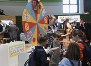 Messestand Initiative Tierwohl IGW 2020