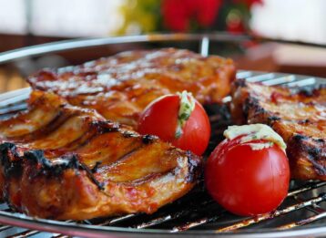 Marinierte Spareribs auf dem Grill